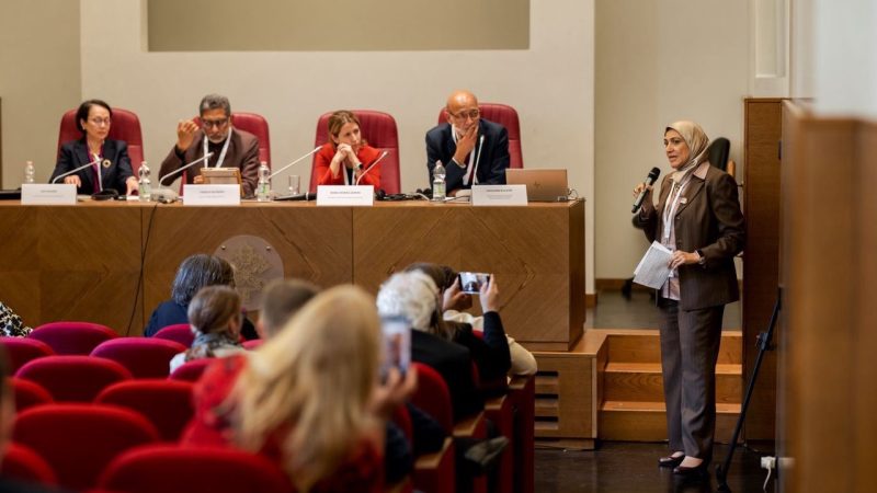 Professor Shereen Hussein is addressing the gathering ta the Symposium on Global Ageing